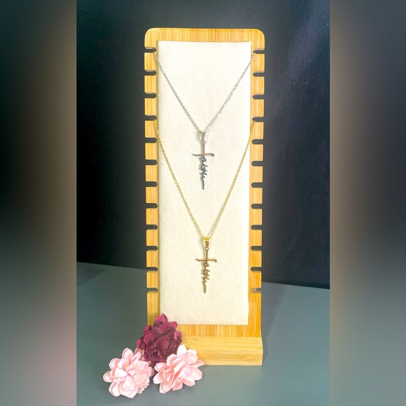 Chain with cross charm silver and gold - Picture 1 of 1